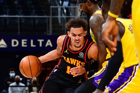trae young vs lakers